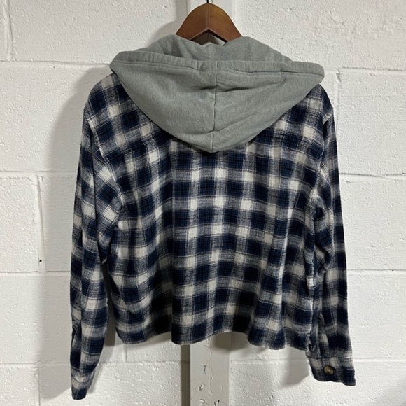 Lucky Brand Blue Plaid Cropped Hoodie Sz Small - Picture 5 of 5